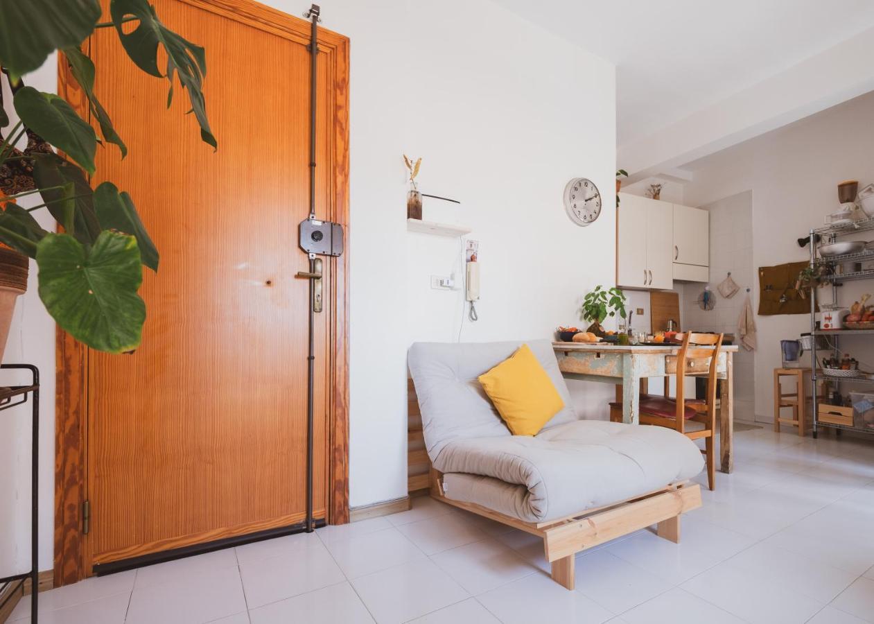 Love Tree Apartment กาญารี ภายนอก รูปภาพ